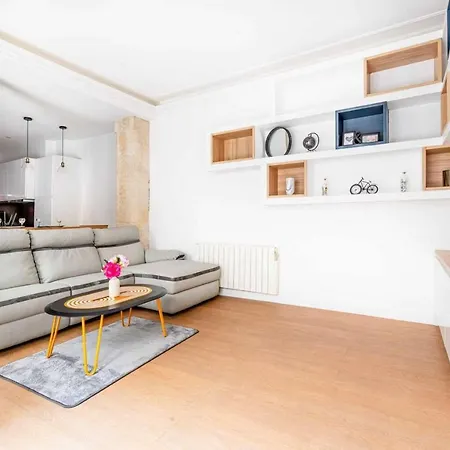 2-bedroom For Rent * Parigi